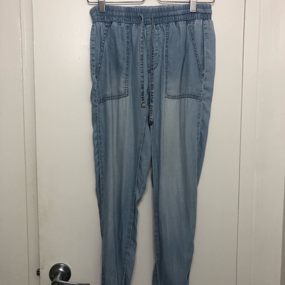 Ardene, light wash denim joggers, XS - Picture 11 of 11